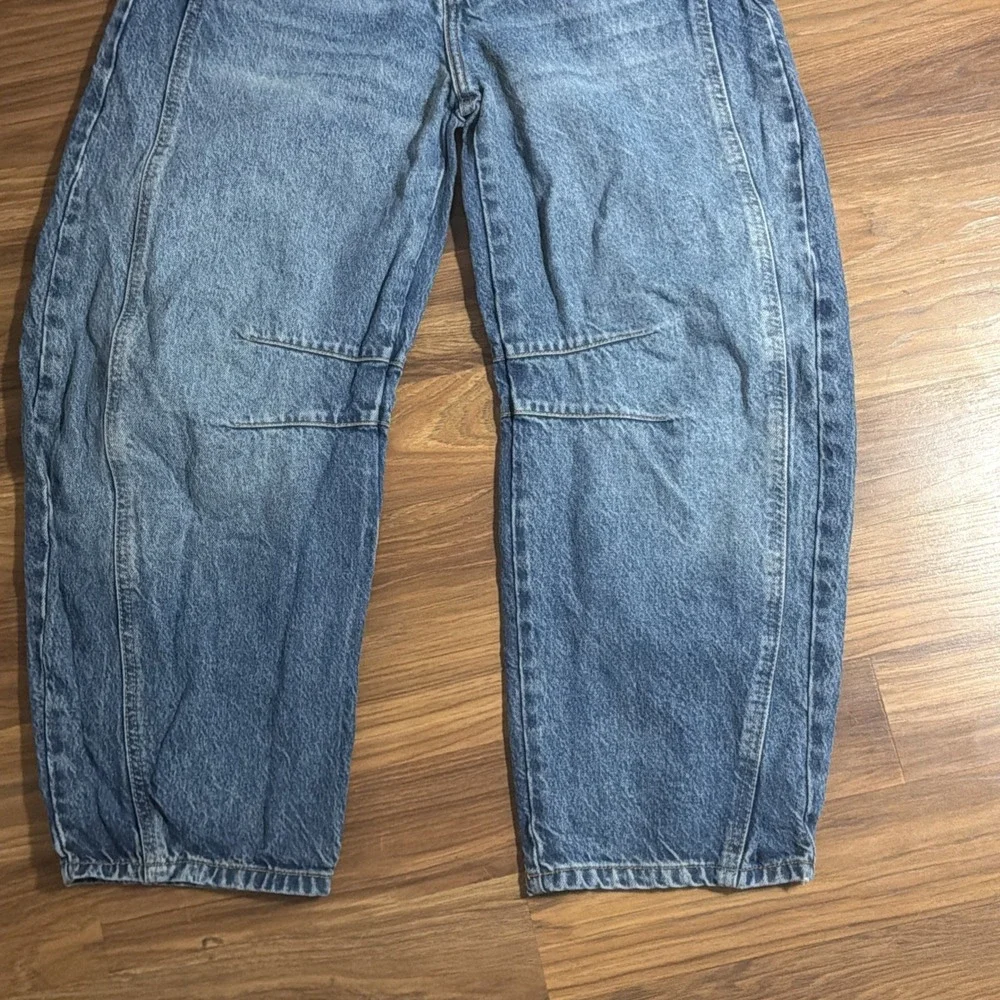 New Free People Good Luck Mid-rise Barrel Jeans Sz 25 Light Beam Jeans Distress